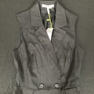 BCBG ENERATION Women's Black V-neck Jumpsuit Shorts Size 6 Peekaboo Back Pockets